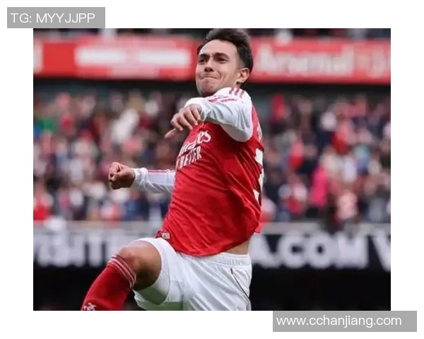 足总杯激战：里昂逆转阿森纳4-3神扑时刻点燃全场激情