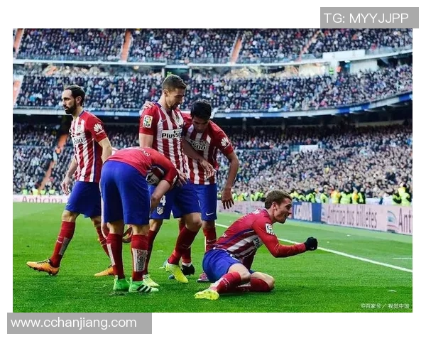 德甲激战马竞与切尔西平局帽子戏法点燃全场热情与转会猜测 德甲激战马竞与切尔西平局帽子戏法点燃全场热情与转会猜测