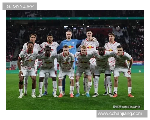 德甲激战：热刺与莱比锡战成平局意外引发全场热议