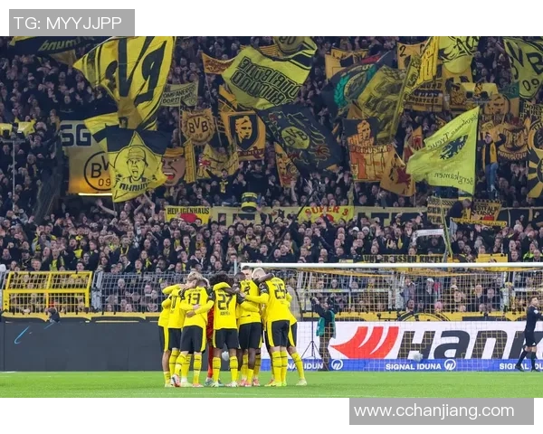 德甲激战:本菲卡与多特蒙德鏖战成平局数据分析引发热议 德甲激战:本菲卡与多特蒙德鏖战成平局数据分析引发热议