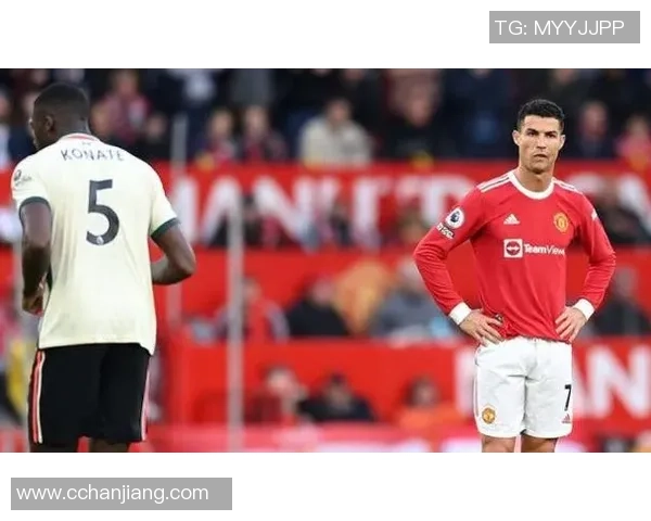 友谊赛激战成平局里昂与莱比锡争议判罚引发全场热议